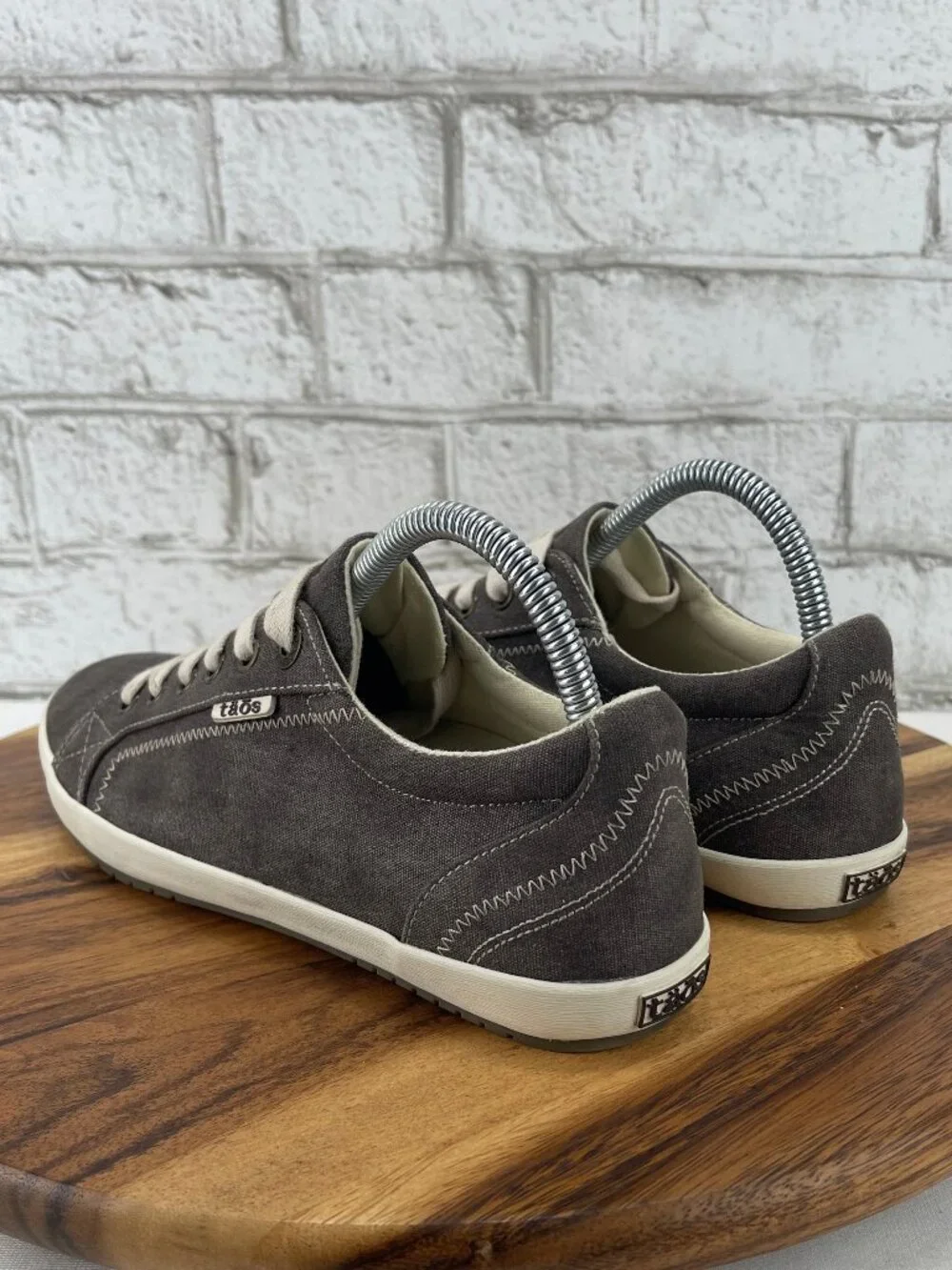 Taos Star 12844 Womens Sz. 9 Charcole Washed Canvas Comfort Casual Shoes